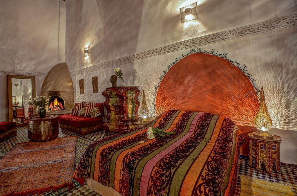Riad Almaz Fès Rom bilde